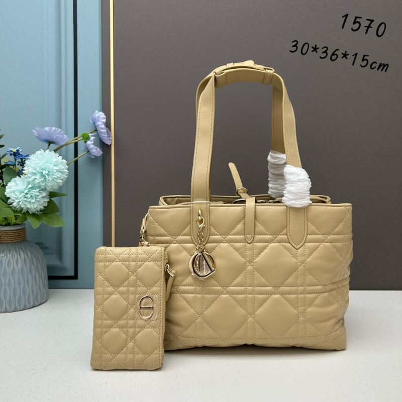 D*or top handle bags